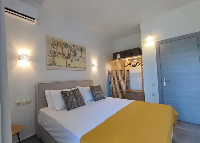 Coritos Holiday Apartments