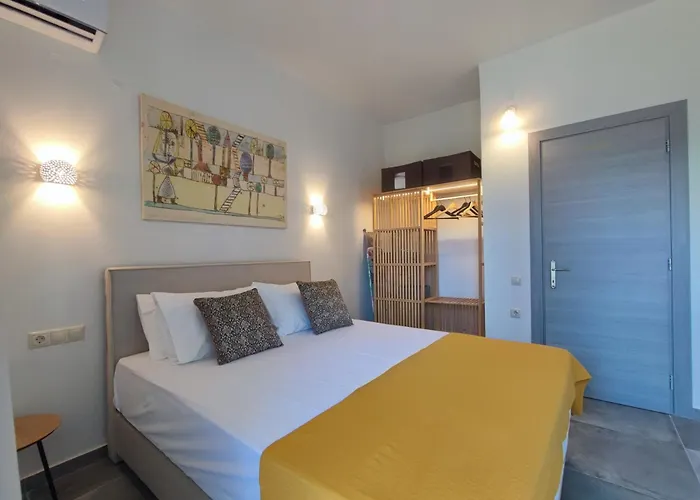 Coritos Holiday Apartments